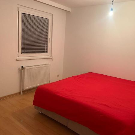 Sehr Schone Zimmer 1 In Wien Favoriten ภายนอก รูปภาพ