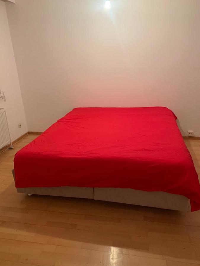 Sehr Schone Zimmer 1 In Wien Favoriten ภายนอก รูปภาพ